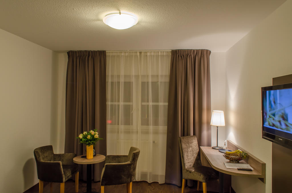City Hotel Wiesbaden 3*